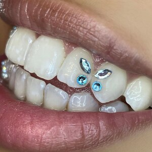 11SETS/Pack Free Shipping High Quality Crystal Tooth Crystal Tooth gems Jewelry Butterfly Teeth Gems Wholesale Tooth Gem kitems Jewelry Bear footprints Butterfly Teeth gems Wholesale Tooth gem kit