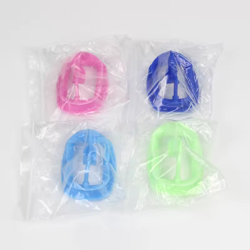 Free shipping 20pcs/pack Silicone Rubber Intraoral Mouth Opener Dental Orthodontic Retractor Cheek Expand Disposable