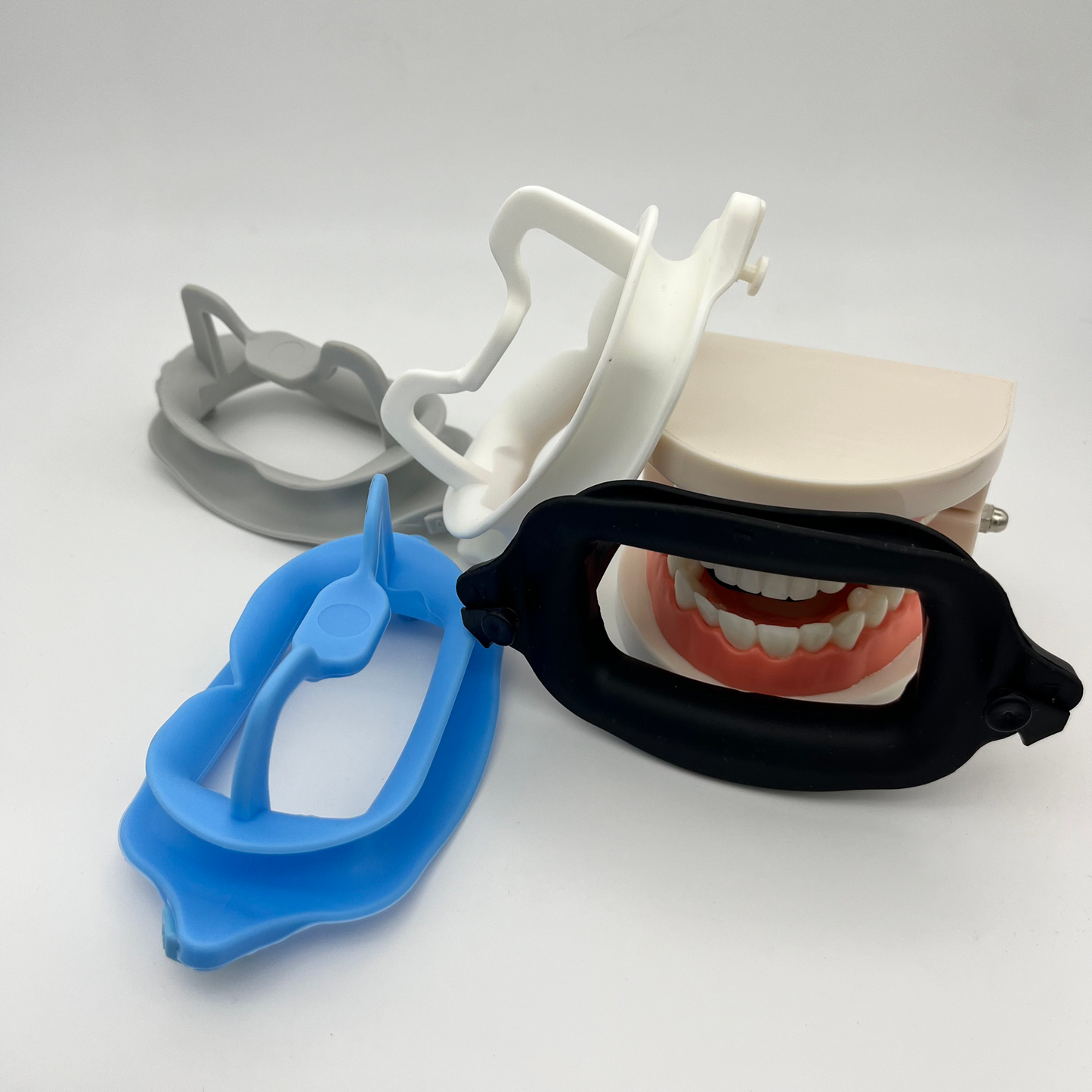 Free Shipping Dentist Using Super Soft Silicone Mouth Opener No Harm Mouth Ppener Oral Cheek Retractors
